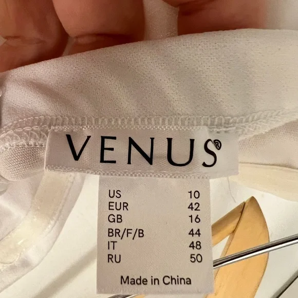 Strapless white jumpsuit - Picture 2 of 5